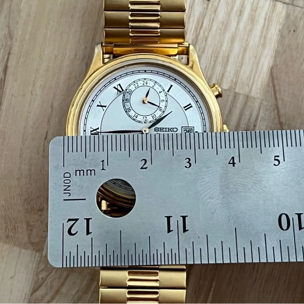 Seiko Ultra Rare 3-Time Zone Vintage Men’s Watch White Pearl Dial Date & Works